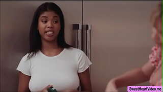 Bèlfi Nia Nacci gade Dana DeArmond k &#039;ap manje pussy mouye l&#039;