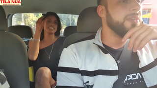 ���्रथम SAFADA के कारण या चचेरे भाई गाउन SEM CALCINHA ई बस में प्रवेश NA PICA