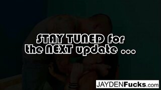 ���र्म श्यामला उसके दोस्त fucks